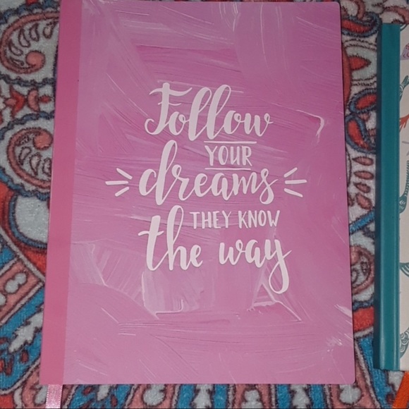 Journal bundle 👍👍 - Picture 2 of 3